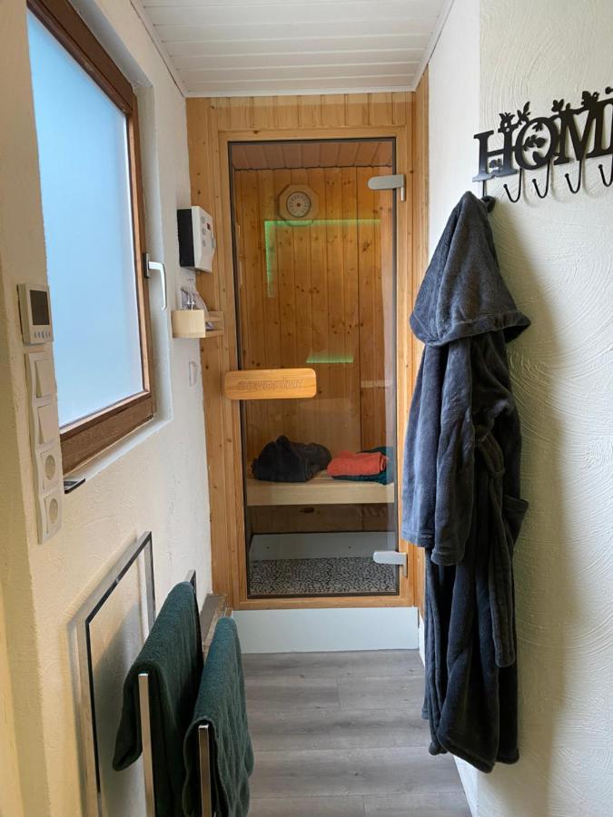 Gleis 2, Waggon Mit Ofen, Optional Mit Whirlpool Und Sauna Dahlem  Екстер'єр фото